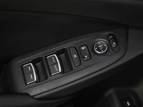 Used 2019 Honda Accord Sport image 19