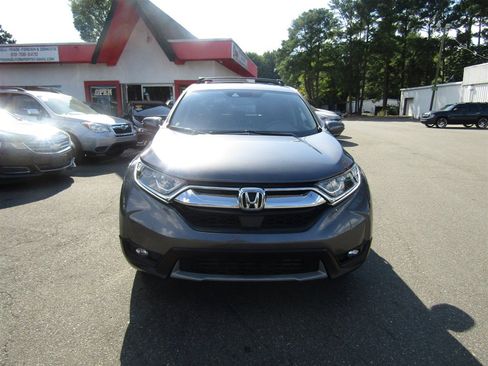 Used 2018 Honda CR-V EX image 2