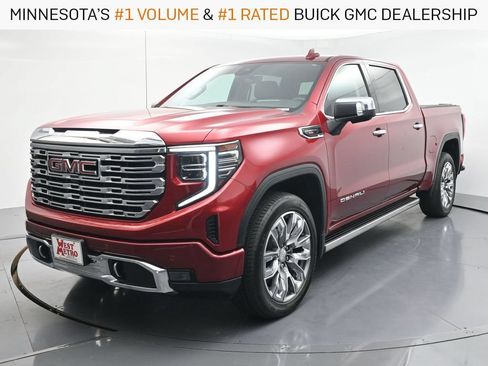 Used 2023 GMC Sierra 1500 Denali w/ Denali Reserve Package AWD/4WD image 1