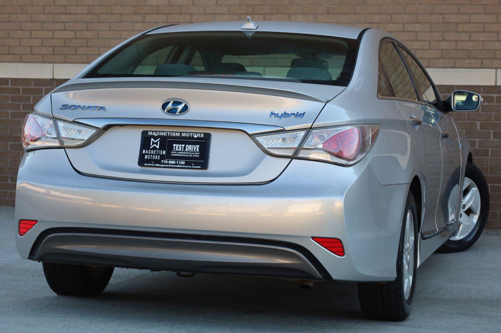 Used 2012 Hyundai Sonata Hybrid FWD image 8