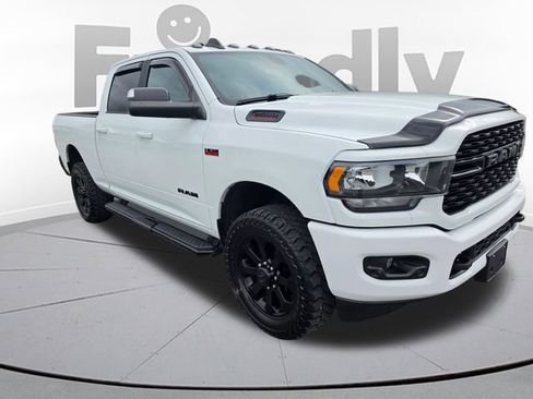 Used 2022 RAM 2500 Big Horn w/ Night Edition AWD/4WD image 3