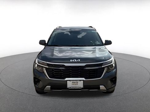 Used 2025 Kia Seltos S image 4