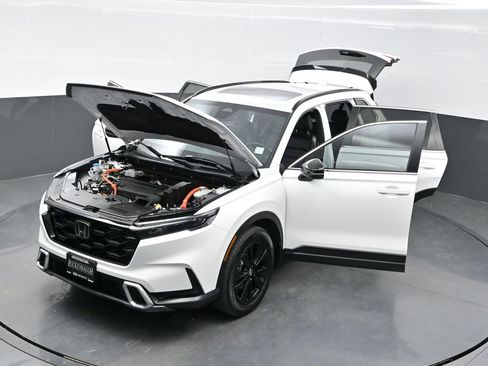 Used 2025 Honda CR-V Sport Touring image 40
