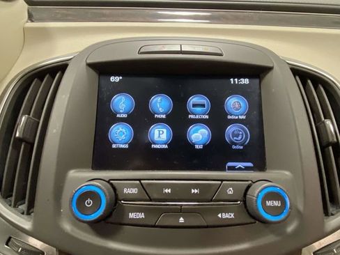 Used 2016 Buick LaCrosse Leather image 15