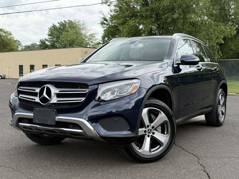 Used 2018 Mercedes-Benz GLC 300 4MATIC w/ Multimedia Package image 1