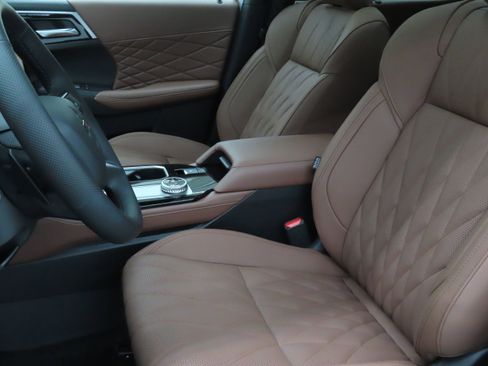 New 2026 Mitsubishi Outlander SEL image 10