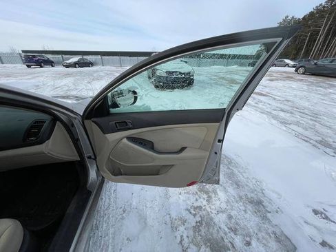 Used 2013 Kia Optima LX image 28