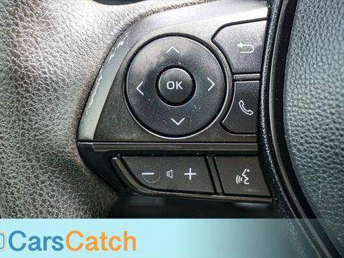 Used 2020 Toyota Corolla LE image 30