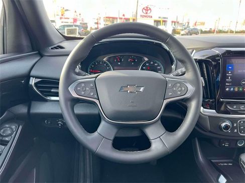 Certified 2023 Chevrolet Traverse RS image 15