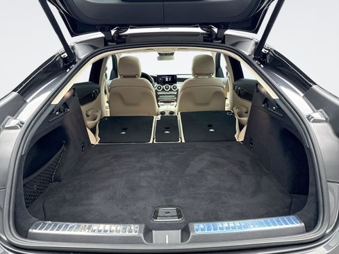 Used 2023 Mercedes-Benz GLC 300 4MATIC Coupe image 22