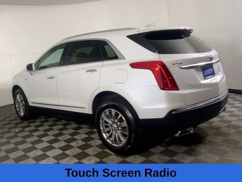 Used 2017 Cadillac XT5 Luxury w/ Driver Awareness Package image 10
