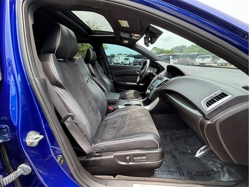 Used 2018 Acura TLX V6 w/ Technology Package FWD image 41