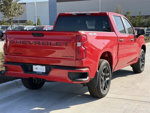 New 2026 Chevrolet Silverado 1500 Custom w/ LPO, Dark Essentials Package image 4