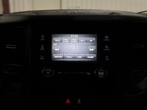 Used 2022 RAM 2500 Tradesman w/ Chrome Appearance Group AWD/4WD image 33