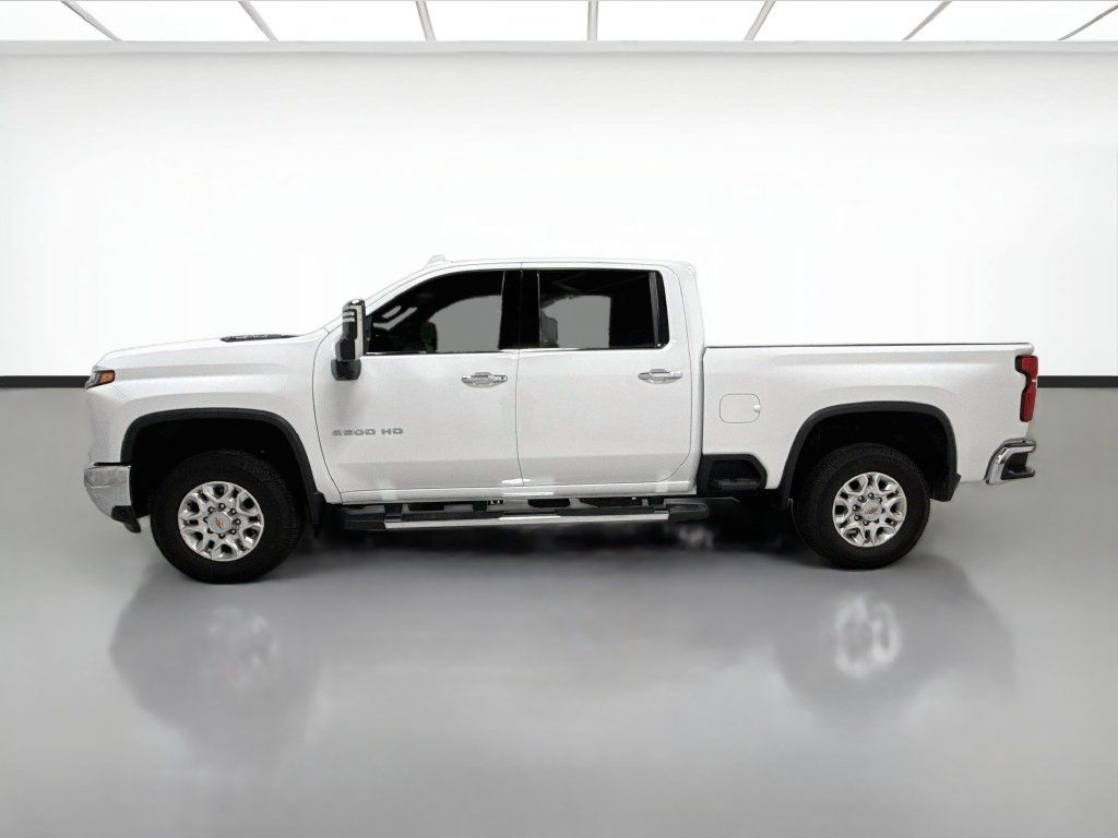 Used 2024 Chevrolet Silverado 2500 LTZ w/ LTZ Plus Package AWD/4WD image 8