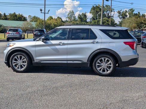 Certified 2023 Ford Explorer XLT w/ Equipment Group 202A image 14