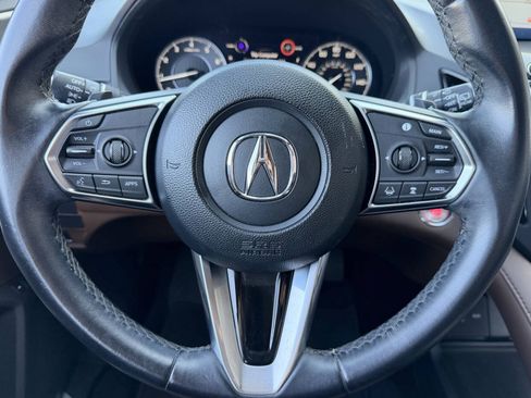 Used 2019 Acura RDX w/ Technology Package AWD/4WD image 16