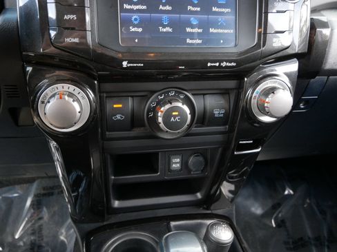 Used 2016 Toyota 4Runner 4WD image 16
