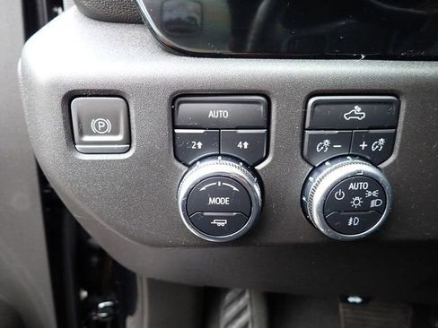Used 2022 GMC Sierra 1500 Elevation AWD/4WD image 25