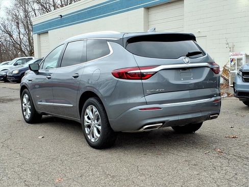 Used 2021 Buick Enclave Avenir w/ Avenir Technology Package image 3