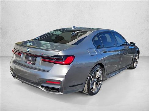 Used 2020 BMW M760i xDrive w/ Luxury Rear Seating Package image 5