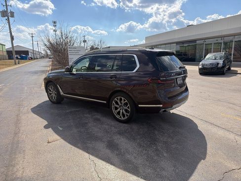 Used 2024 BMW X7 xDrive40i w/ Executive Package image 8