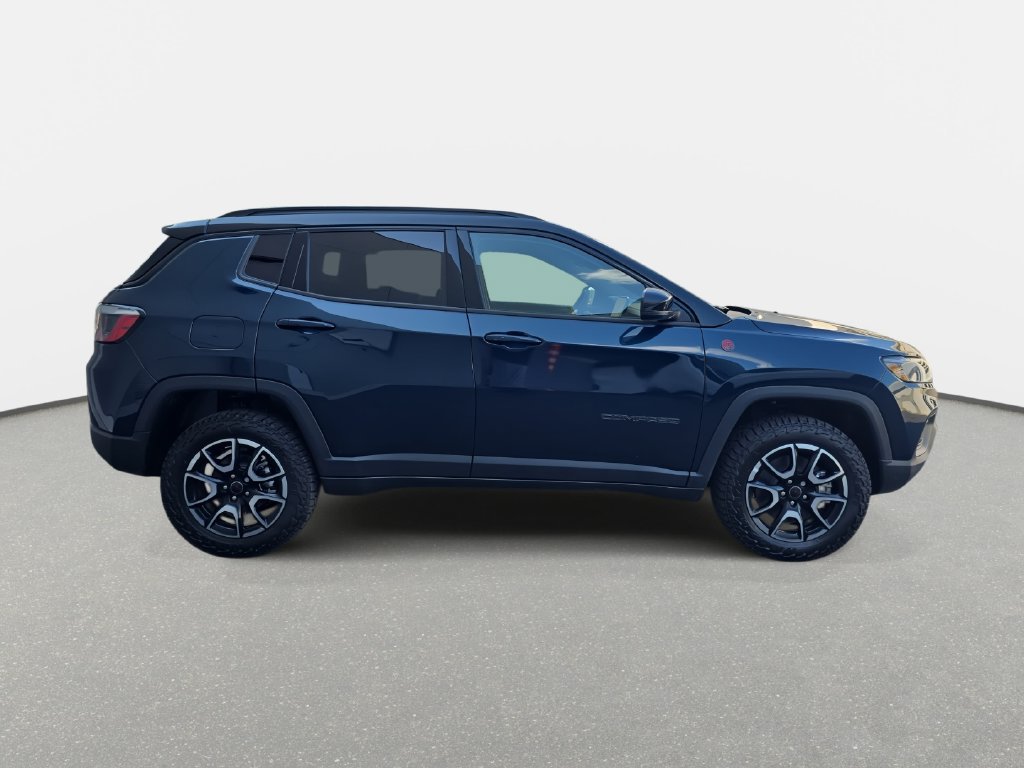 New 2026 Jeep Compass Trailhawk AWD/4WD image 4