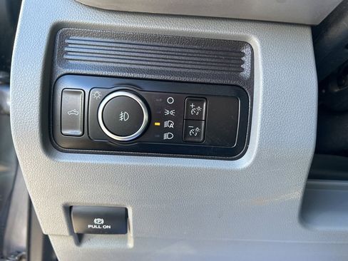 Used 2024 Ford F350 XLT image 12