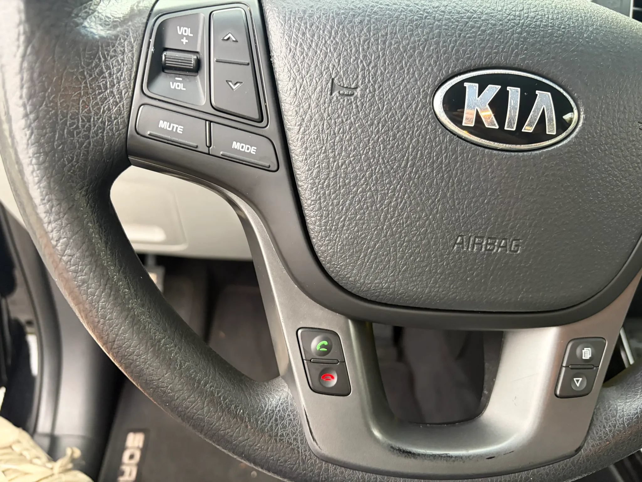 Used 2014 Kia Sorento LX FWD image 12