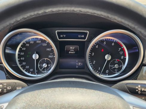 Used 2015 Mercedes-Benz GL 450 4MATIC w/ Parking Assist Package image 28