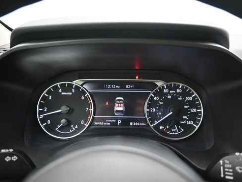 Used 2024 Nissan Rogue S FWD image 14