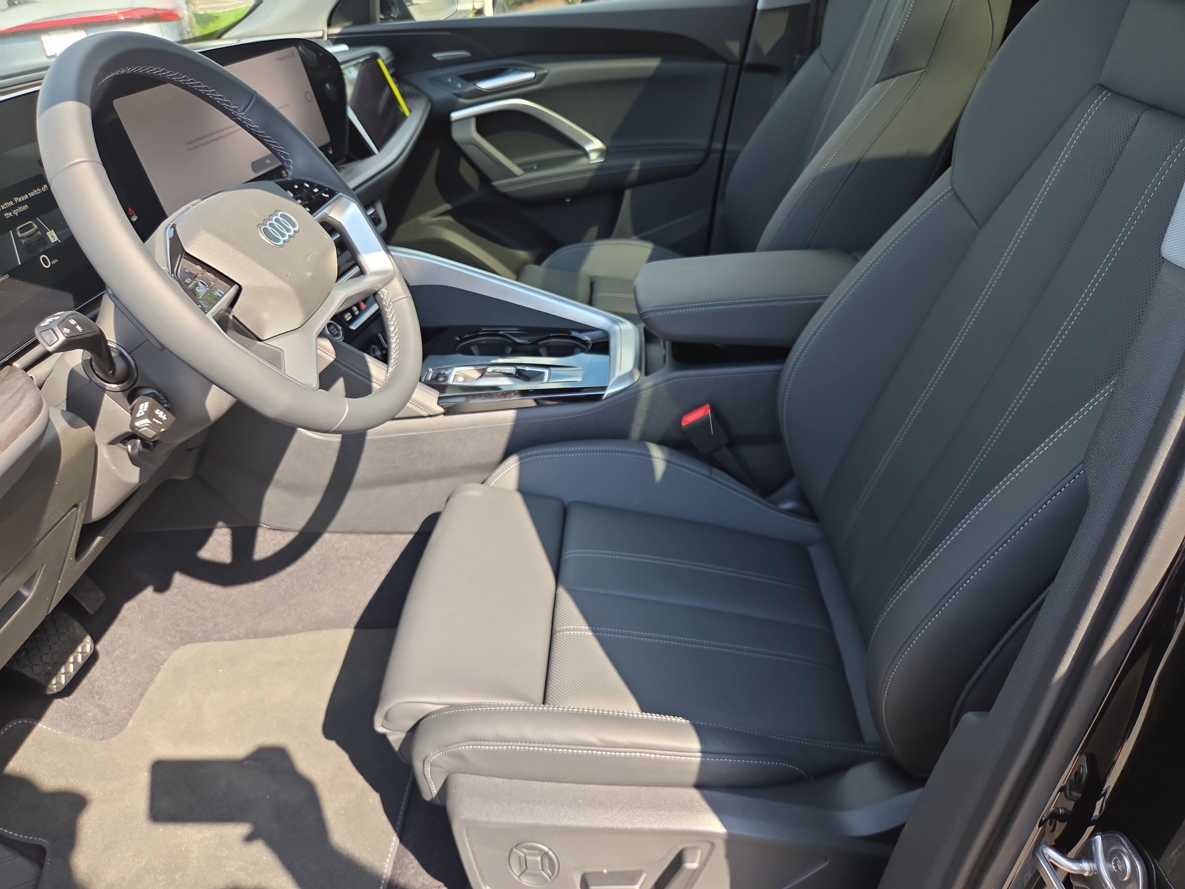 New 2026 Audi Q5 Premium Plus AWD/4WD image 4