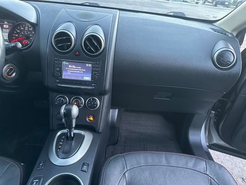 Used 2013 Nissan Rogue SL image 6