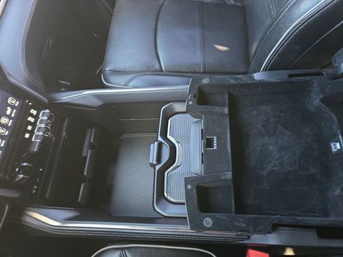 Used 2019 RAM 2500 Limited image 28