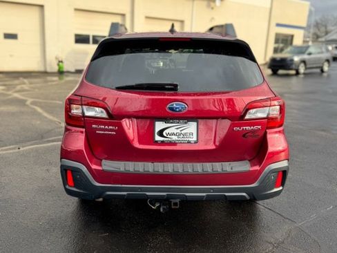 Used 2018 Subaru Outback 2.5i Limited image 7