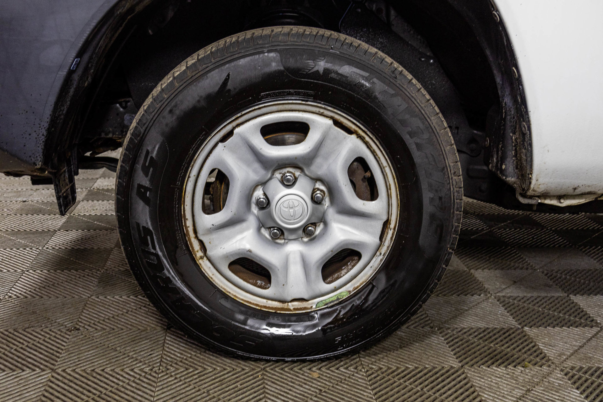 Used 2015 Toyota Tacoma 2WD Access Cab image 41