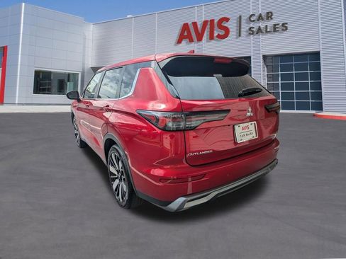 Used 2025 Mitsubishi Outlander SE AWD/4WD image 9