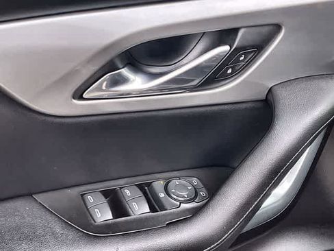 Used 2020 Chevrolet Blazer LT image 30