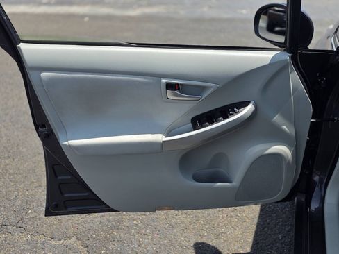 Used 2013 Toyota Prius Three FWD image 10
