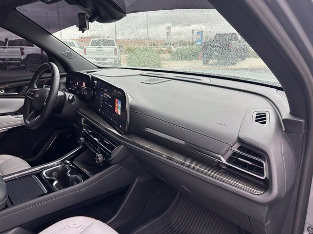 Certified 2026 Chevrolet Traverse High Country AWD/4WD image 33