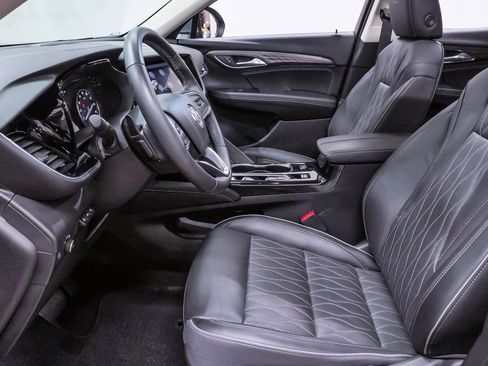 Used 2021 Buick Envision Avenir w/ Technology Package II image 9