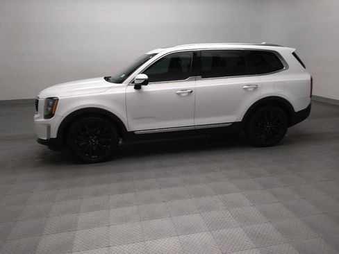 Used 2022 Kia Telluride SX w/ SX Prestige Package AWD/4WD image 2