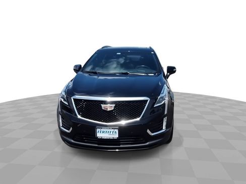 Certified 2022 Cadillac XT5 Sportv w/ Technology Package AWD/4WD image 3