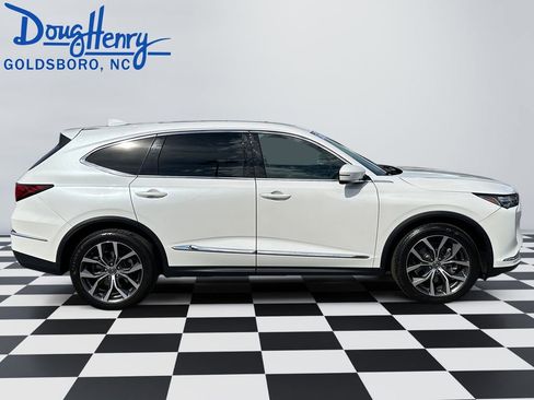 Used 2023 Acura MDX SH-AWD w/ Technology Package image 6