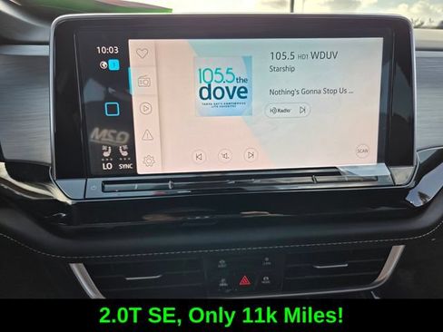 Used 2024 Volkswagen Atlas Cross Sport SE FWD image 22