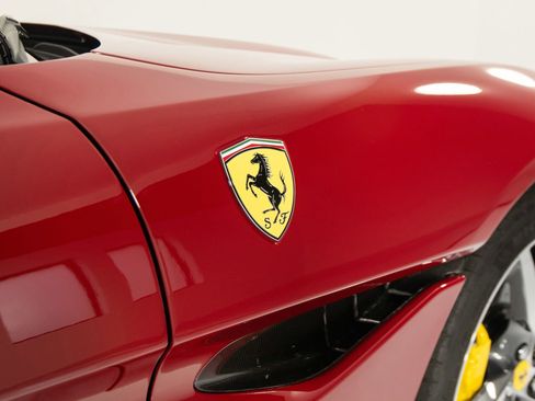 Certified 2023 Ferrari Portofino M RWD image 13