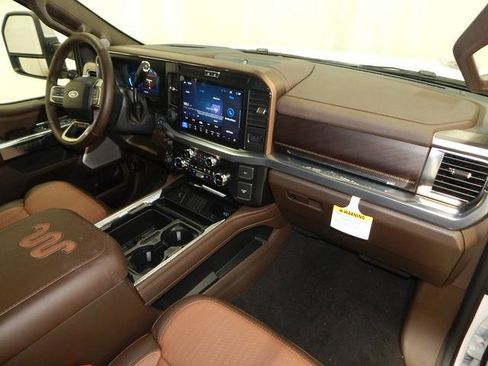 New 2025 Ford F250 King Ranch w/ Chrome Package image 20