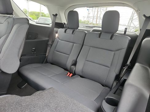 New 2026 Ford Explorer Active AWD/4WD image 7