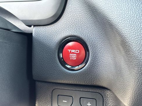 Used 2026 Toyota Tundra Limited w/ TRD Off-Road Package image 18