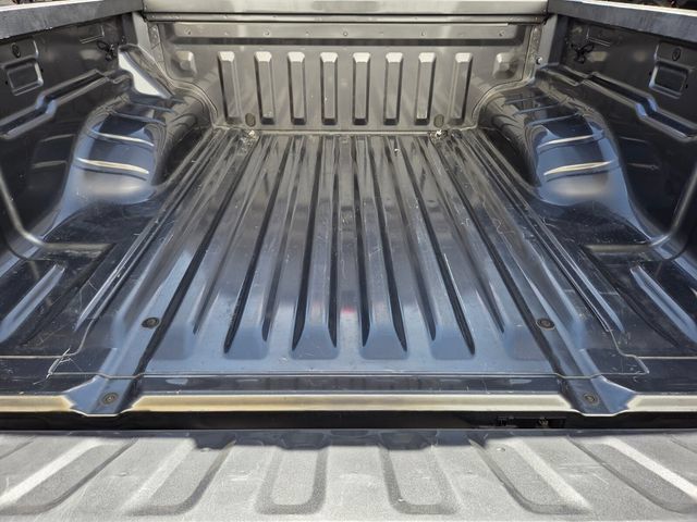 Used 2022 Nissan Frontier SV AWD/4WD image 13